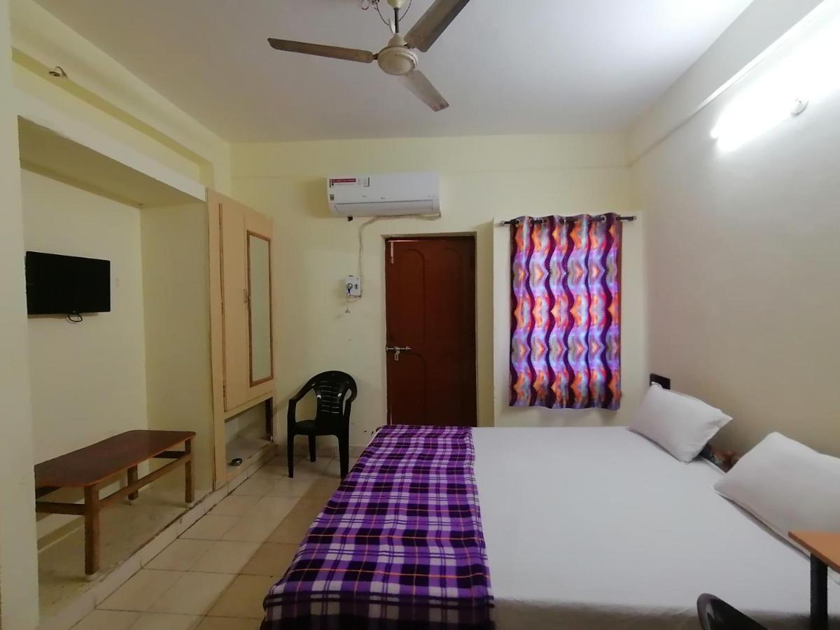 New Sonar Bangla Guest House Визакхапатнам Екстериор снимка